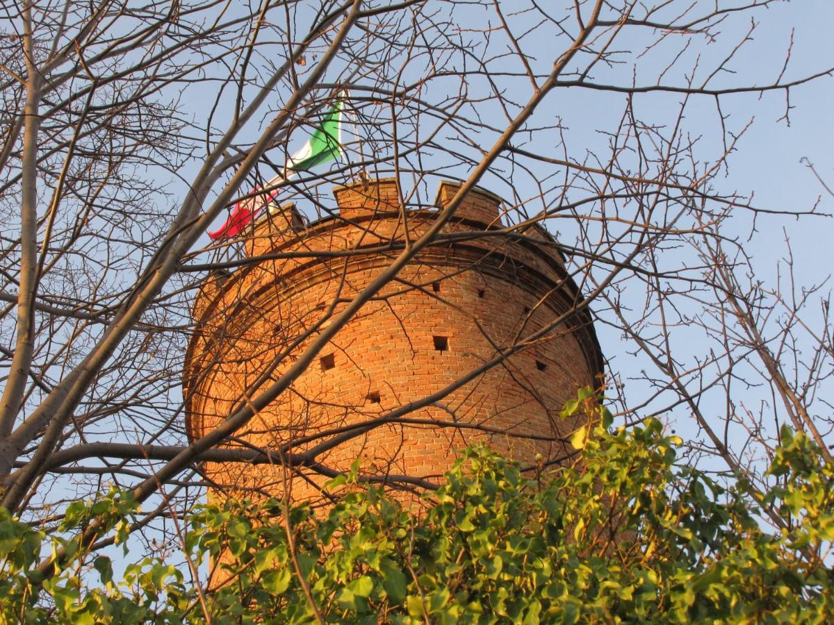 Alla Torre - Nel Cuore Del Borgo Storico Castagnole delle Lanze المظهر الخارجي الصورة